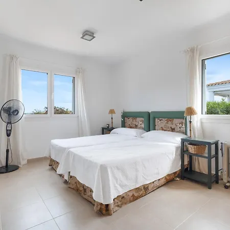 Tres Holiday home Es Mercadal